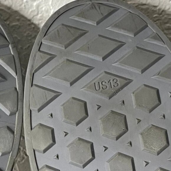 Vans Trek Off The Wall Grey Lightweight Slip On Water Shoes Men's Size 13 US - Picture 9 of 9